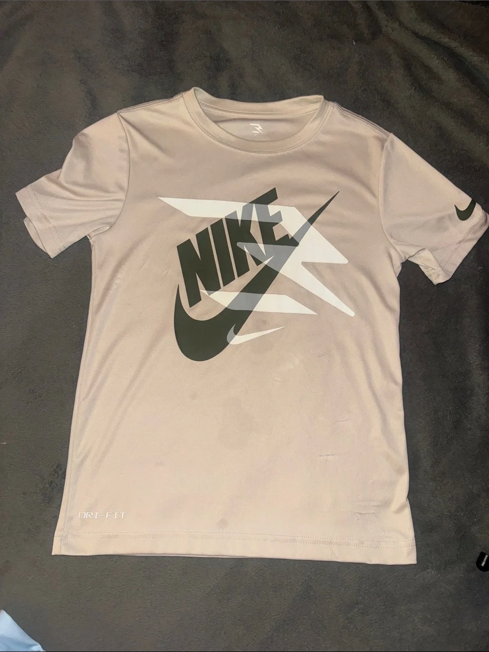 Nike Kids' Dri-FIT Performance Tee in Light tan